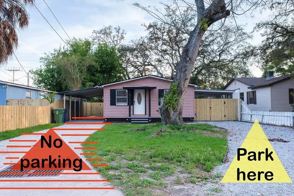 House Near Tampa Zoo And Busch Gardens, Free High Speed Wifi Villa Holiday home