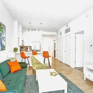  Apartment Modern 1br Downtown Oasis W Balcony & Rooftop Pool