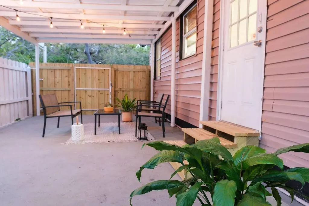 Holiday home House Near Tampa Zoo And Busch Gardens, Free High Speed Wifi Villa United States